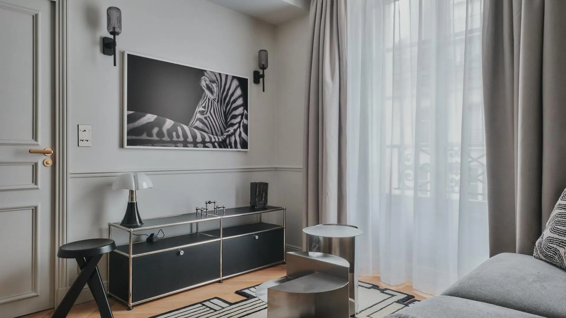 Aparthotel Nestay Sentier Paris France